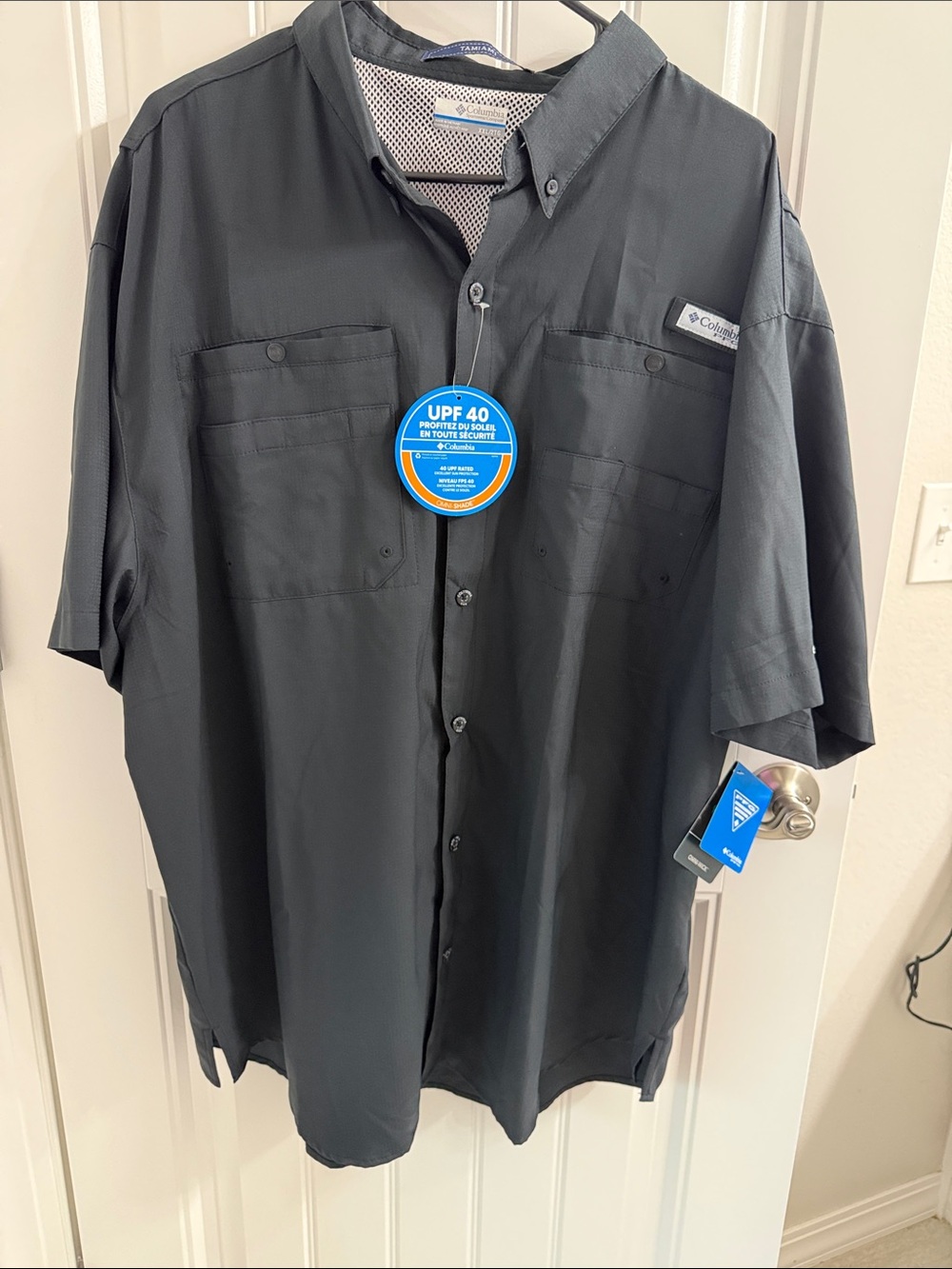 Columbia Black Short Sleeve UPF Button-Up Shirt